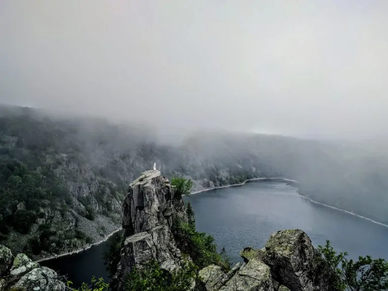 Wandeling Lac Blanc Vogezen hoofd in de wolken 768x576