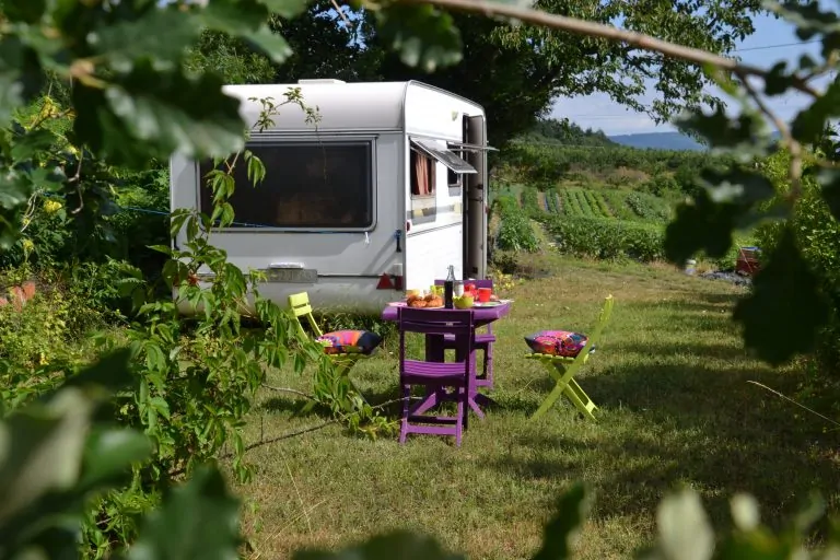 Camping Aire Naturelle de Les Cerisiers stacaravan huren 768x512